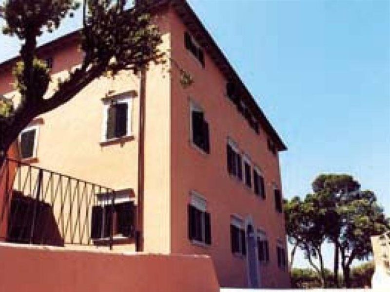 Hotel La Vedetta Livorno Dış mekan fotoğraf