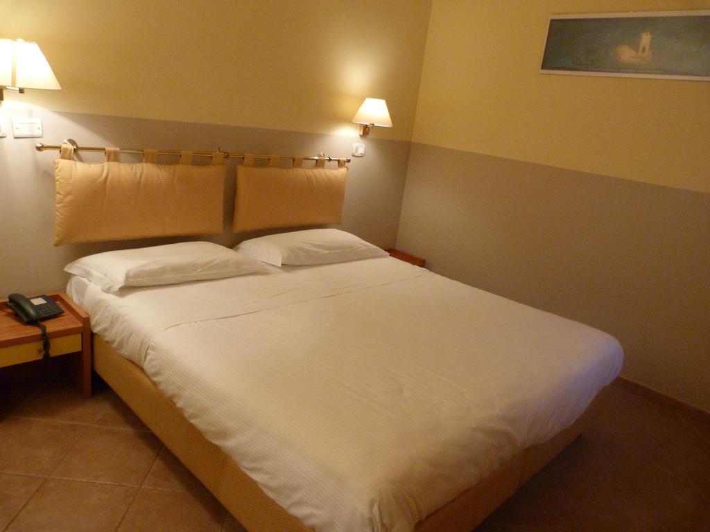 Hotel La Vedetta Livorno Dış mekan fotoğraf