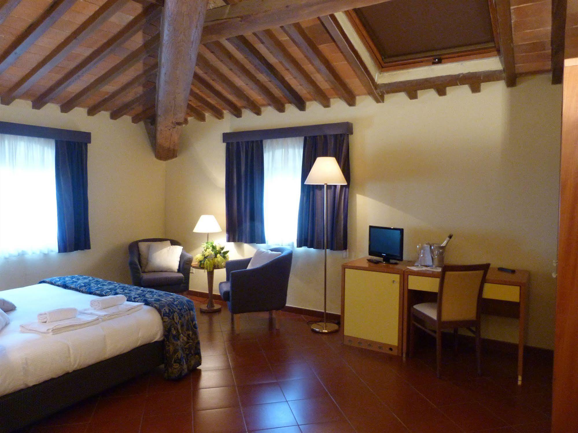 Hotel La Vedetta Livorno Dış mekan fotoğraf