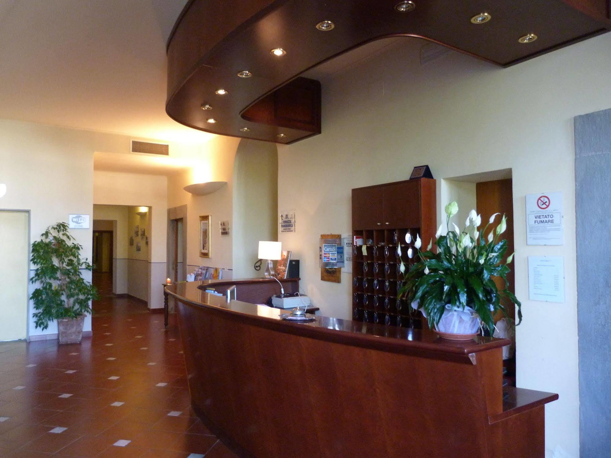 Hotel La Vedetta Livorno Dış mekan fotoğraf